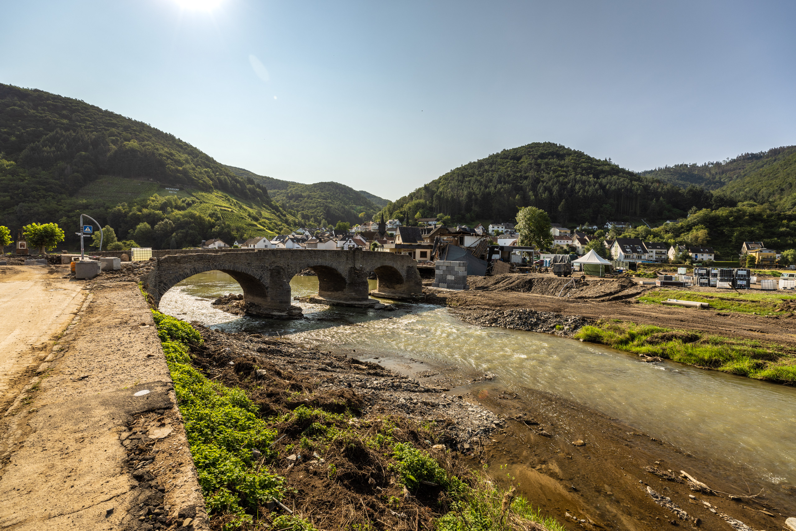 Zerstörungen in Rech nach der Flutkatastrophe Zerstörungen in Rech nach der Flutkatastrophe
