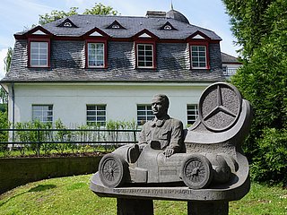 Caracciola Statue