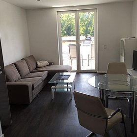 Wohnzimmer mit Essbereich Wohnung 1. Obergeschoß