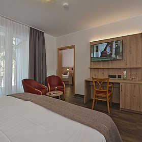 Blick vom Elternzimmer ins Kinderzimmer