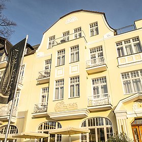 Außenansicht bei Tag
