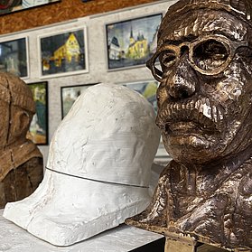 Atelier und Galerie Rhine-Art in Bad Neuenahr-Ahrweiler zeigt kreative Skulpturen und inspirierende Kunstwerke.