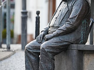 Addene Jong am Marktplatz Adenau
