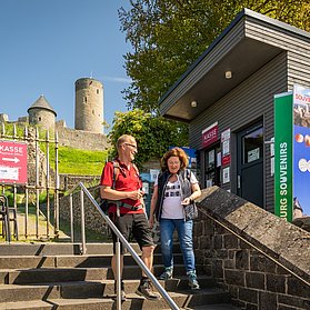 Besuch der Burgruine Nürburg
