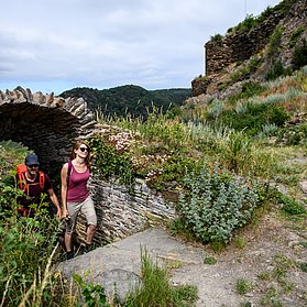 Für Entdecker- die Ruine der Saffenburg