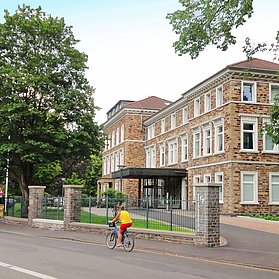 Dr. von Ehrenwall'sche Klinik, Klinik, Ahrtal, Bad Neuenahr