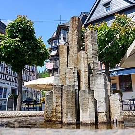 Marktbrunnen am Restaurant Blaue Ecke