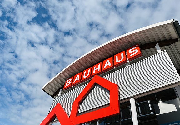 Ahrtal, Bad Neuenahr-Ahrweiler, Geschäft, Baumarkt, Bauhaus