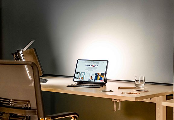 Bild Arbeitsplatz Meetingraum für nen Zehner