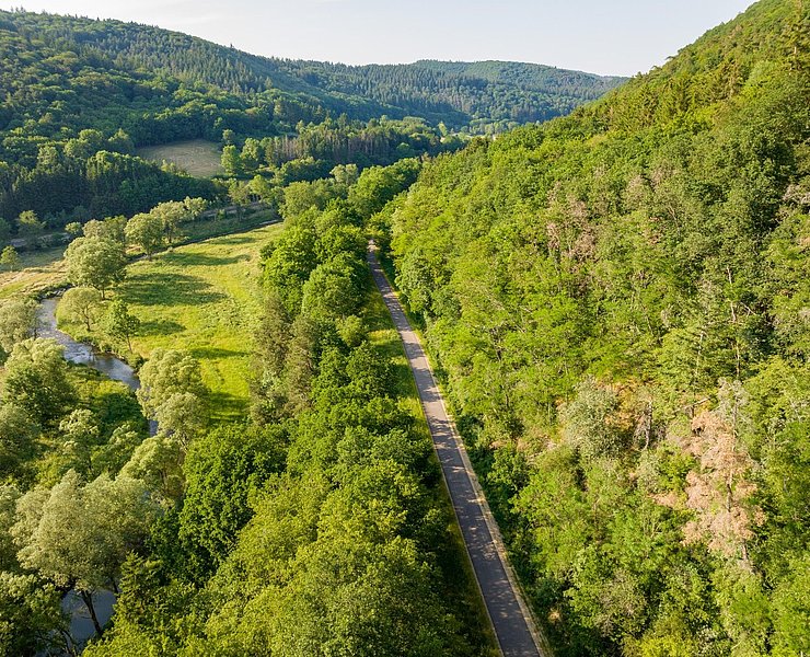 Ahr-Radweg zwischen Antweiler und Fuchshofen