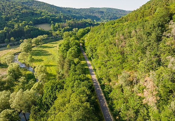 Ahr-Radweg zwischen Antweiler und Fuchshofen