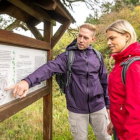 Infotafel Gedenkstätte Hexenverfolgung an der Silvesterhütte